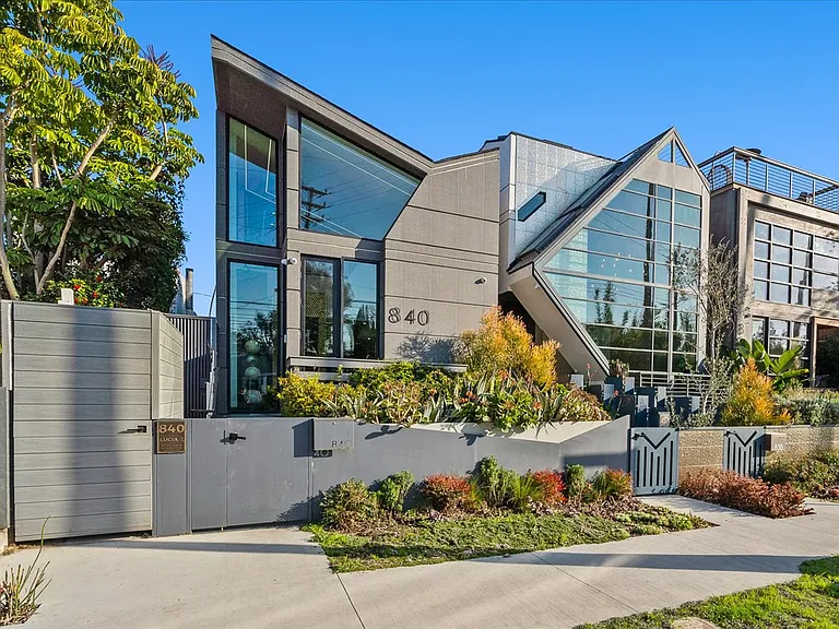 840 California Ave — Photo 38