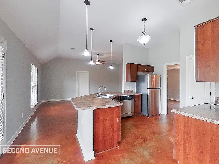 8723 Smith Ranch Dr — Photo 6