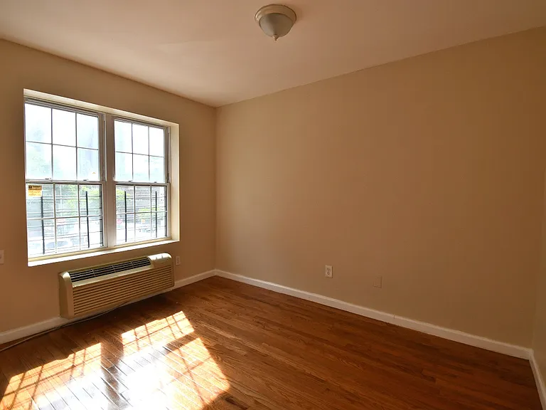 229B W Tremont Ave #2 — Photo 9