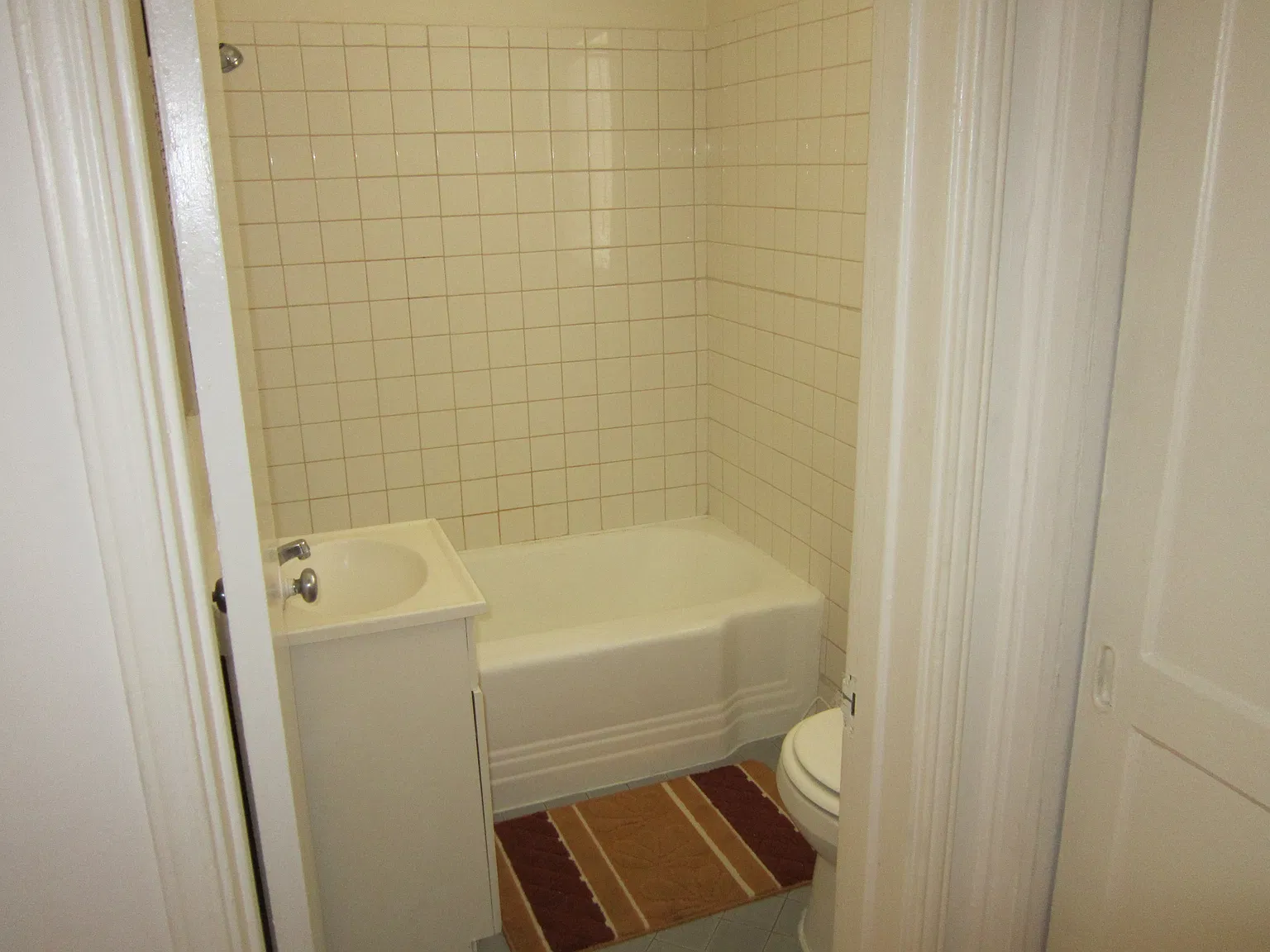 Studio, 475 sqft, $1,750 — Photo 3