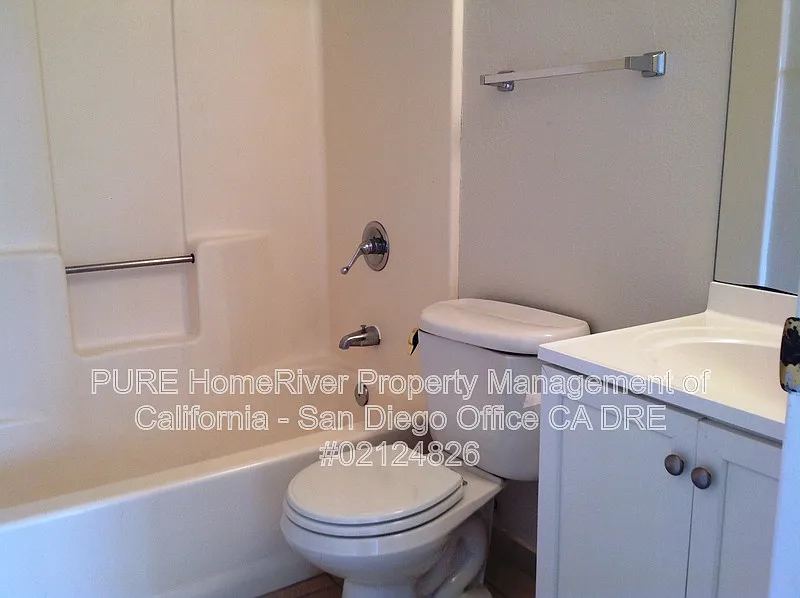1413 Felspar St — Photo 3
