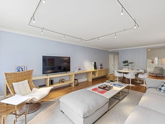 4th image of 1025 5th Ave #7BN
