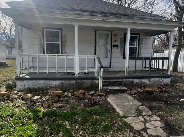 403 W 15th St, Ada, OK 74820