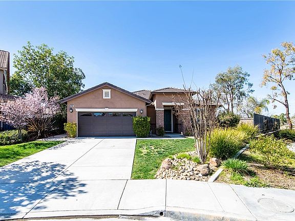2nd image of 29067 Loden Cir