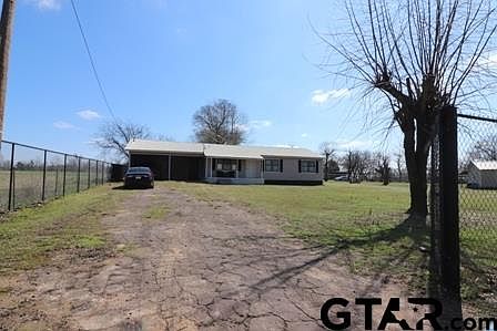 2nd image of 3025 County Road 4340