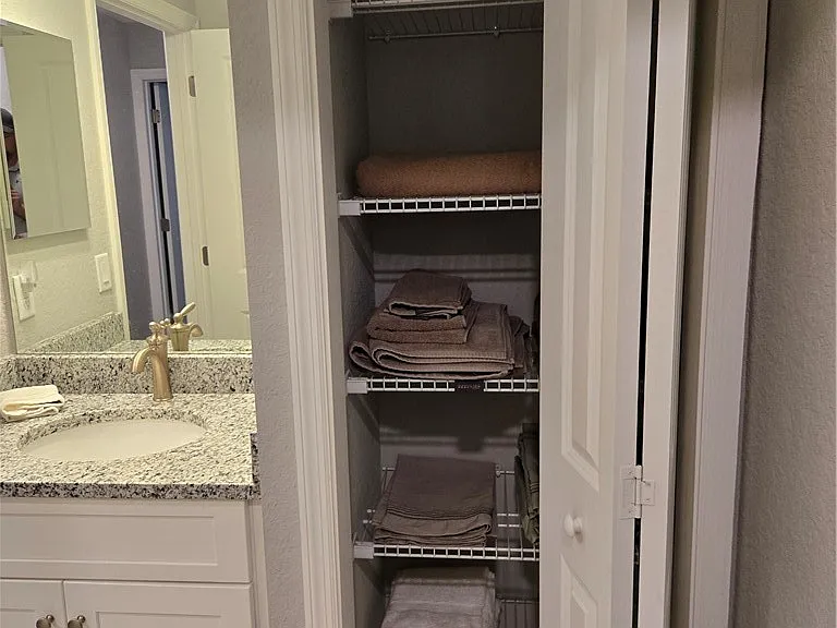 13 Whitewood Ct — Photo 25