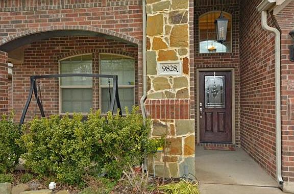 3rd image of 9828 Mullins Crossing Dr