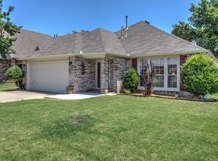 1517 N Umbrella Ave, Broken Arrow, OK 74012