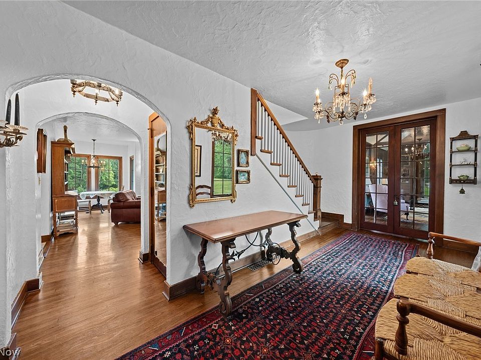 5227 Som Center Rd, Solon, OH 44139 | MLS #5221639 | Zillow