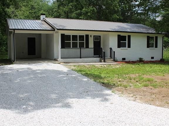 3rd image of 470 Red Brush Dr