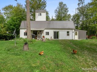 5425 Lake Rd, Lakeview, MI 48850