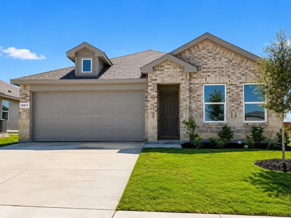 11017 Lone Ranger Ln, Fort Worth, TX 76036