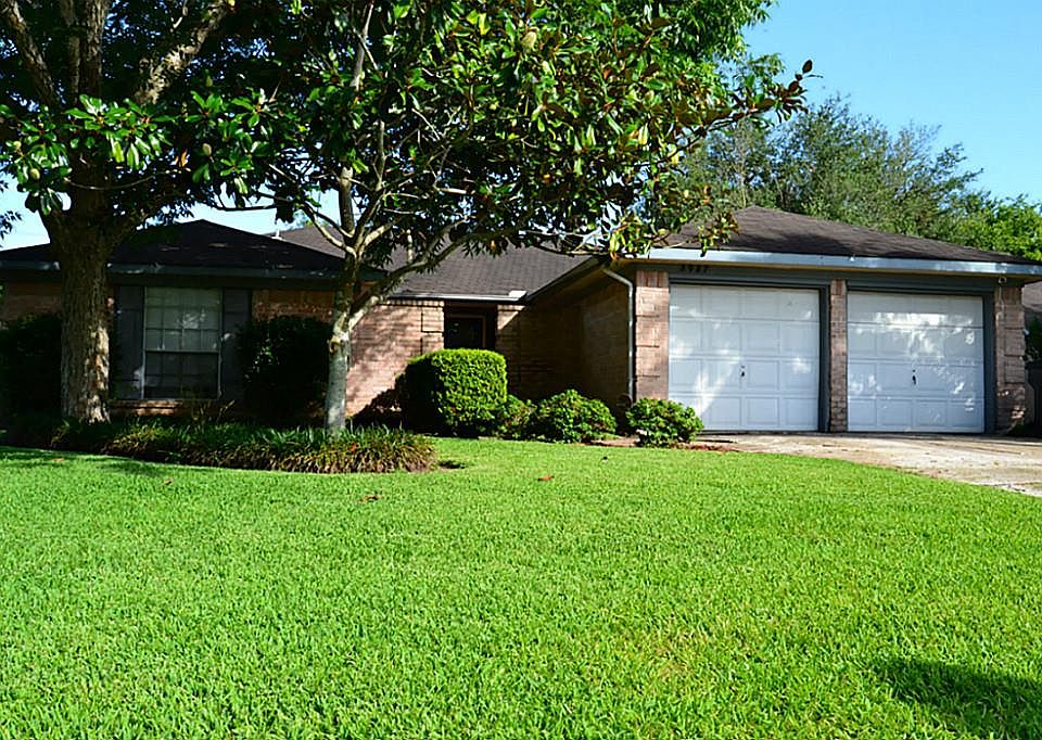 1st image of 2927 Ocean Way