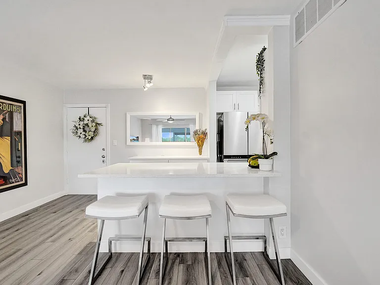 3040 NE 16th Ave #A405 — Photo 10