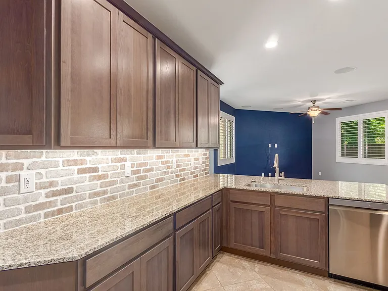 6644 Seahorse Reef St — Photo 10