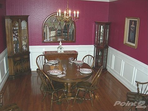 5th image of 44487 Broadmoor Blvd