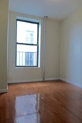 Rented by Bohemia Realty Group | media 14