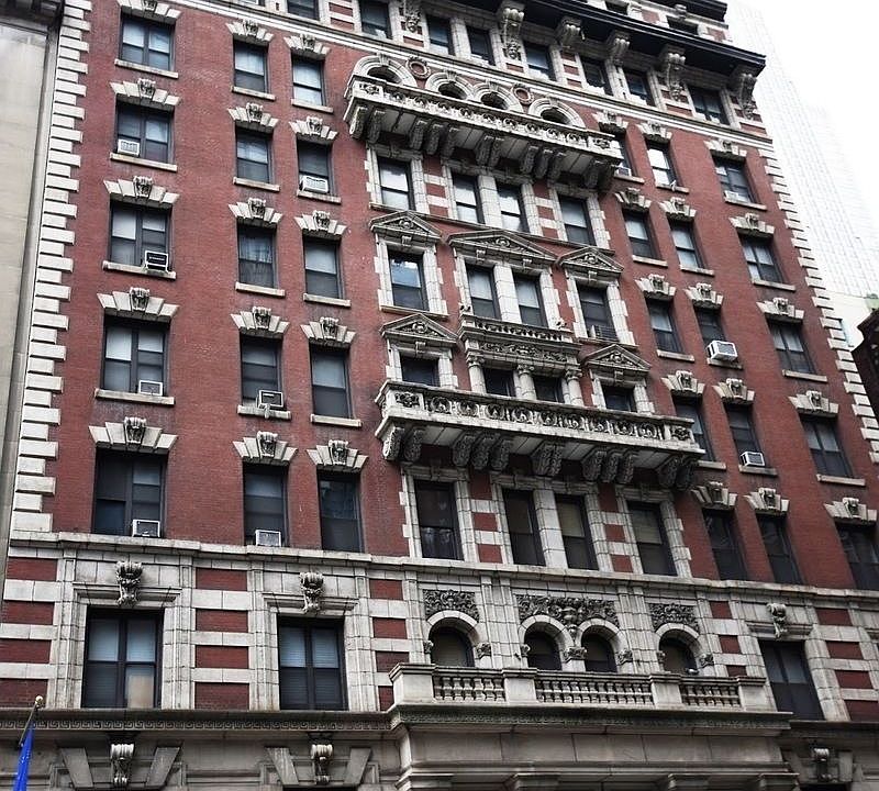 1st image of 205 W 54th St APT 9A