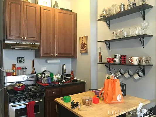 Rented by Living New York | media 27