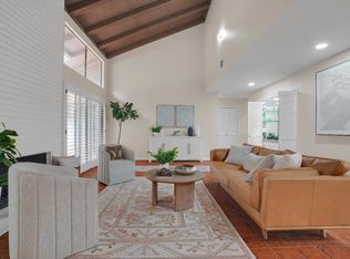 2301 American River Dr, Sacramento, CA 95825