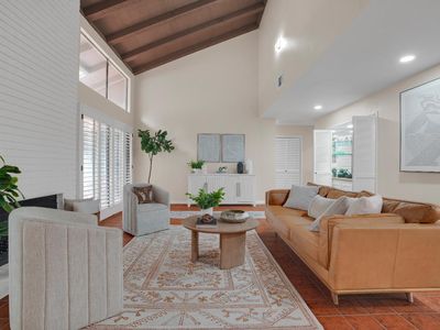 2301 American River Dr, Sacramento, CA, 95825