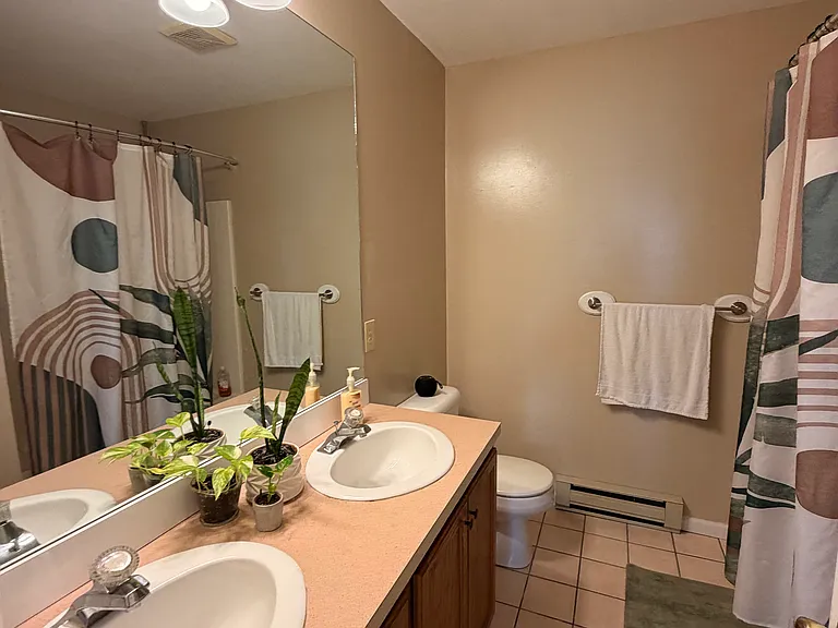 1225 W Whitehall St #1223 — Photo 10