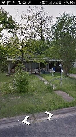 2nd image of 1129 Denfield St #D