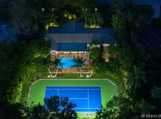 6140 SW 90th St, Pinecrest, FL 33156