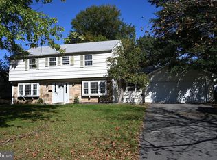 5 Thornleigh Pl, Willingboro, NJ 08046