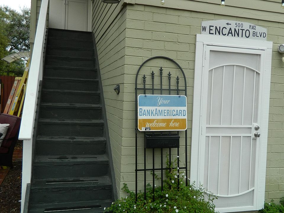 Charming Historic District Carriage Studio