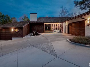 2570 Lake Ridge Shrs W, Reno, NV 89519