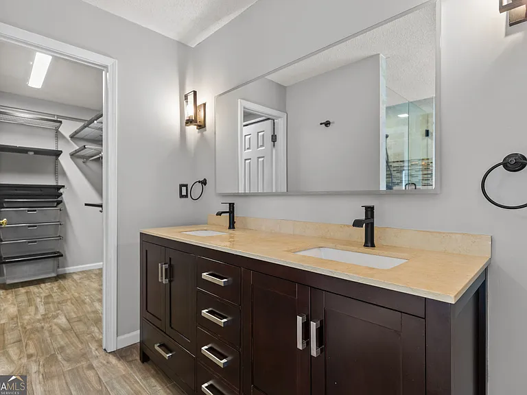 2315 Hiawassee Dr — Photo 27