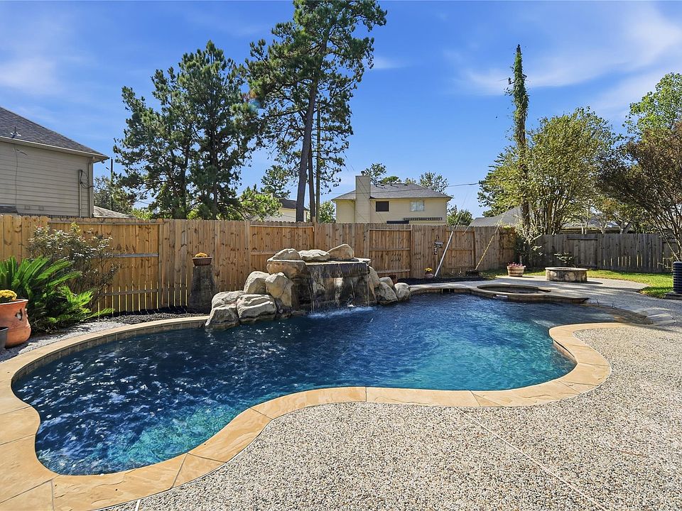 1st image of 7411 Stonesfield Pl