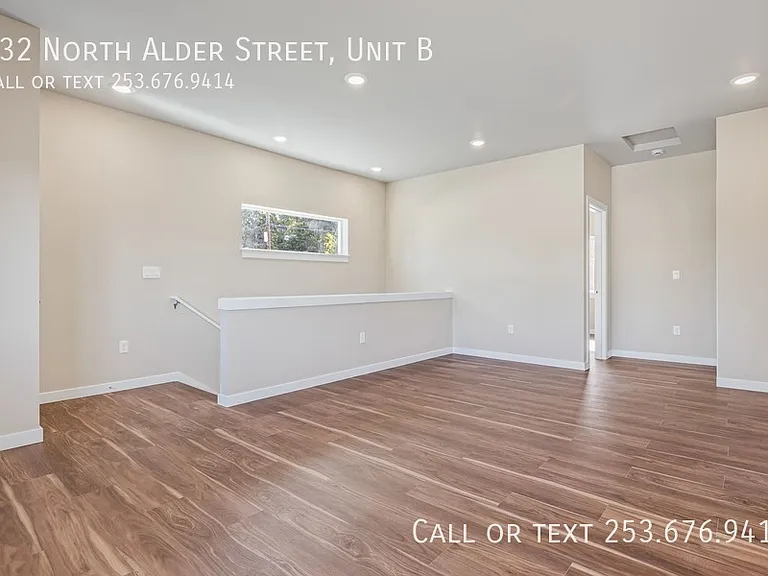 932 N Alder St #B — Photo 14