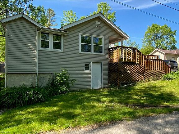 2nd image of 11748 Lakeland Ave