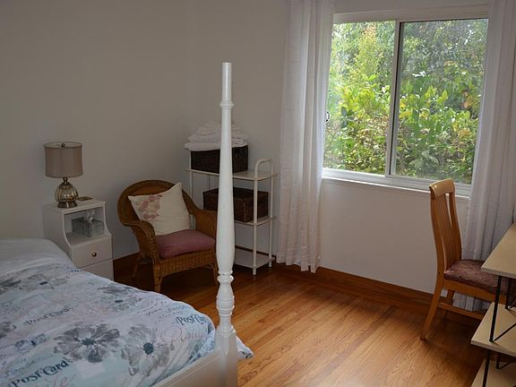 2nd image of 1688 Montalto Dr