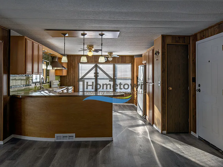 563 Terry Trl — Photo 6