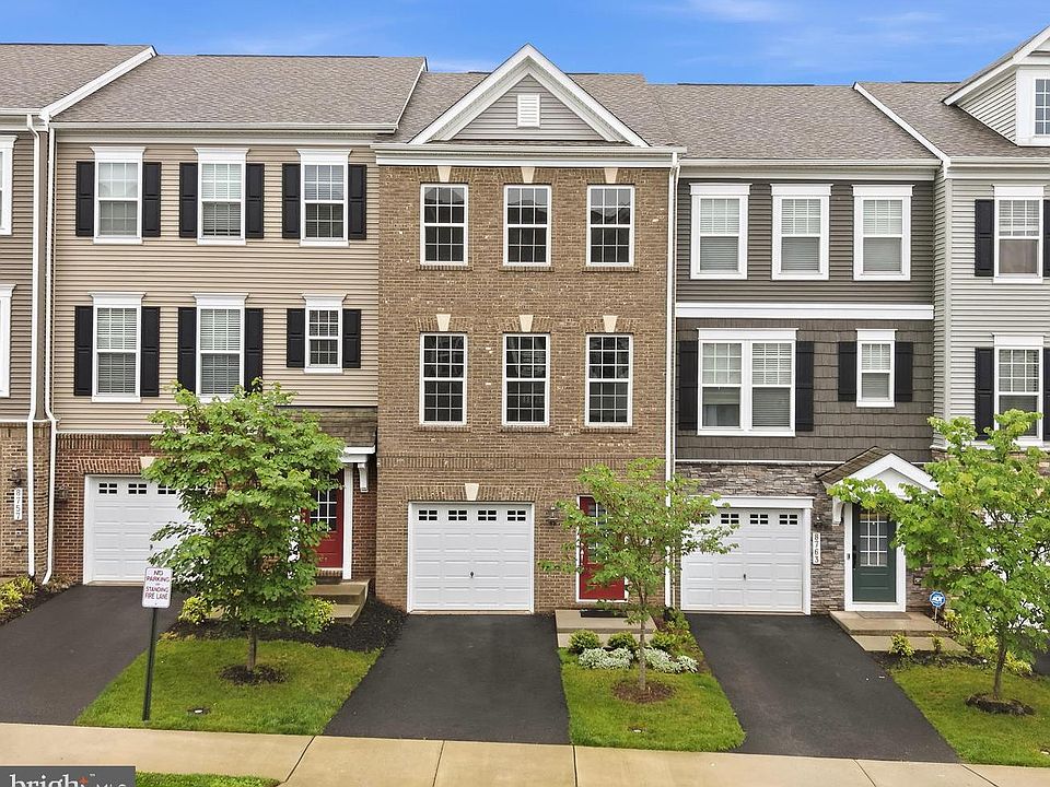 1st image of 8761 Elsing Green Dr