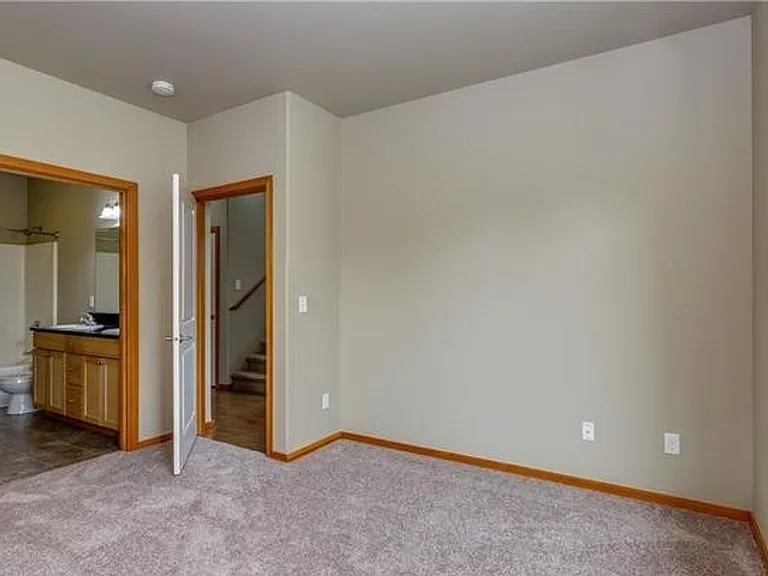 2081 Calico Loop — Photo 8