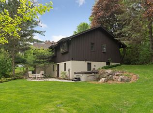 15190 Lynn Ter, Minnetonka, MN 55345