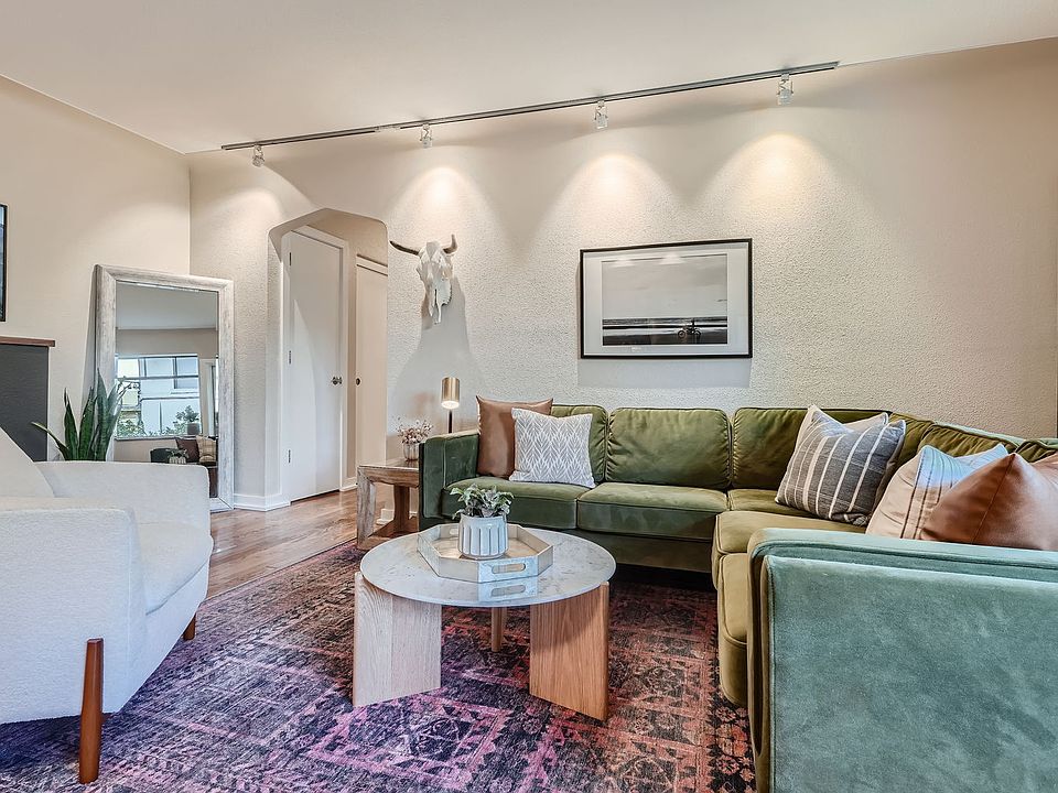 1st image of 636 N Washington St APT 204