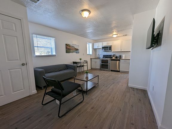 2nd image of 47 Southern Ave APT 4