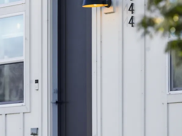 4944 N Vassault St, Tacoma, WA 98407