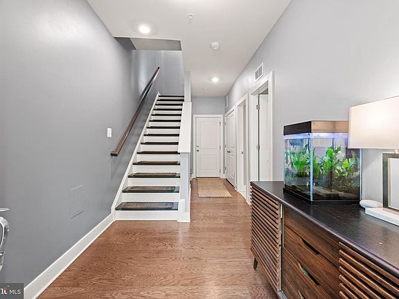 3rd image of 135 Klee Aly