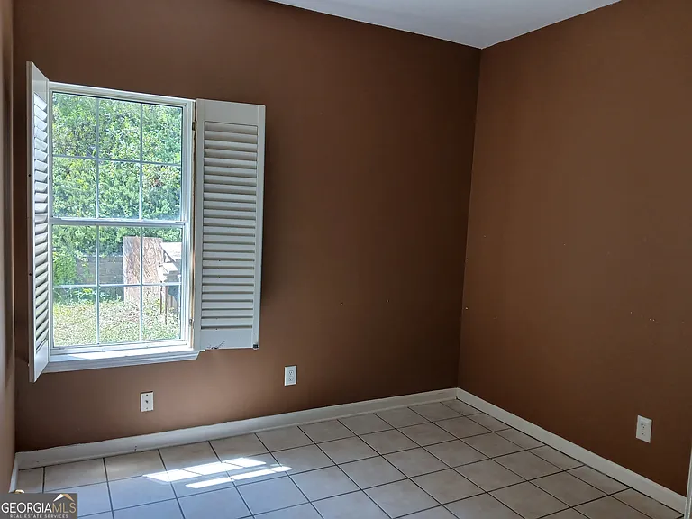 817 Ashton Pl — Photo 8