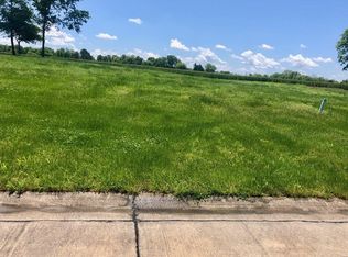 716 Admiral Wendt Pkwy, Millstadt, IL 62260
