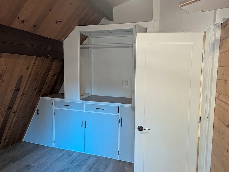 25211 Deborah Dr — Photo 24