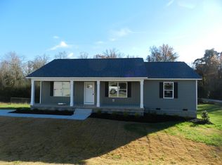 18 Hunter Fox Trl, Angier, NC 27501