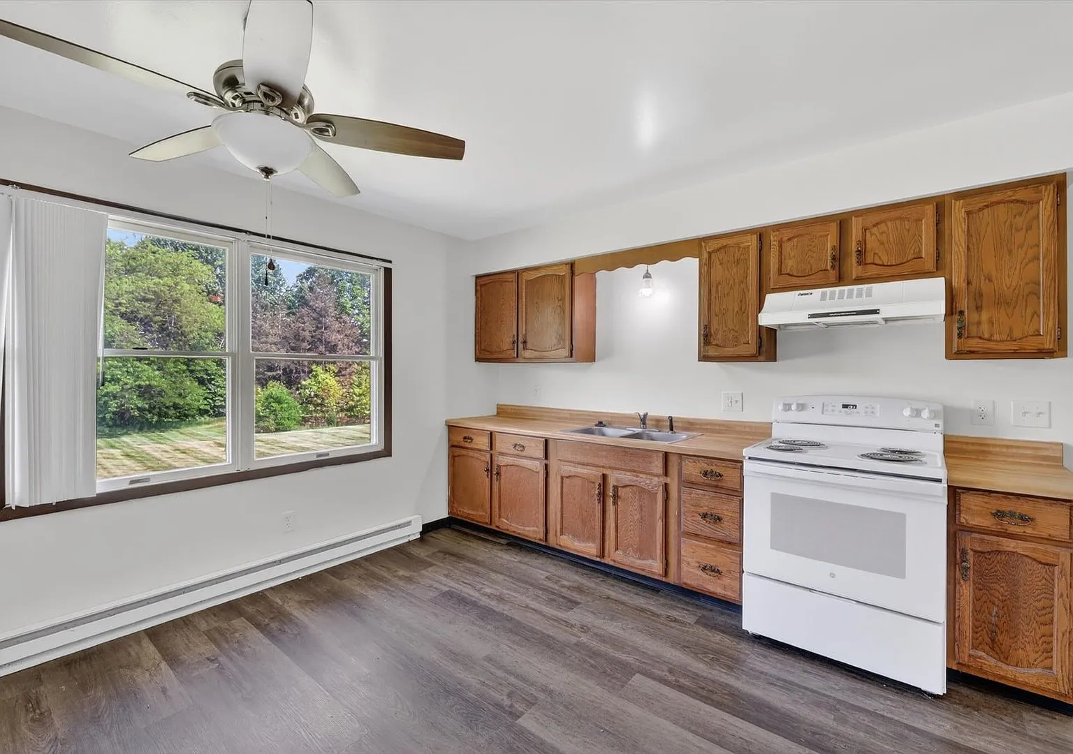 Sun Meadows Apartments — Photo 4