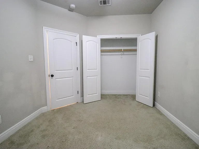 4401 Sweetgum Dr — Photo 38